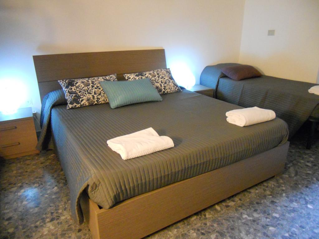 Hotel Aloha Rome 2 Habitación foto